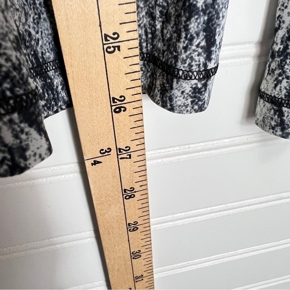 Lululemon Women’s Runbeam Hoodie In Texture Twist White Black *No Size Dot sz 6 - Picture 10 of 11